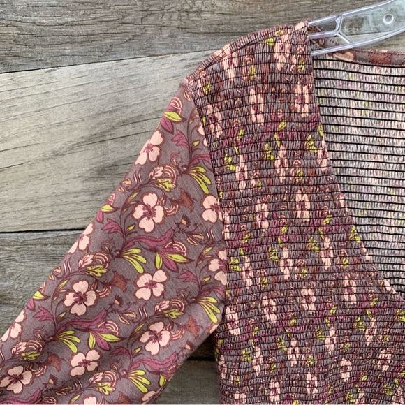 Nation LTD Tee Womens M Bunny Smocked Floral Love Story - Picture 6 of 16